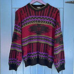 Vintage Van Cort sweater featuring a geometric Aztec or Fair Isle pattern Size L